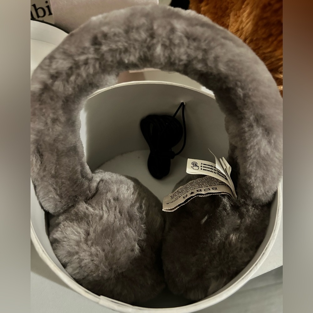 Brand New Ugg bluetooth earmuffs for sale !
